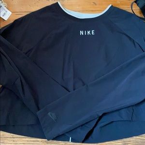 Nike dry fit crop long sleeve top